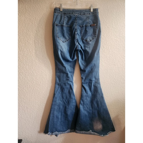 Rock & Roll Bargain Button Bell Bottom Light Wash Jeans 27x34 - Picture 2 of 7